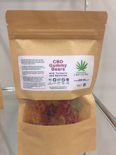 400mg CBD Gummies with Turmeric and Sprirulina - PhenomWell CBD Store